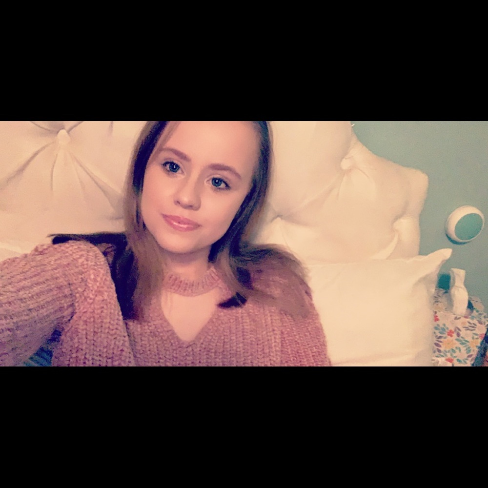 Meet your Posher, Amanda